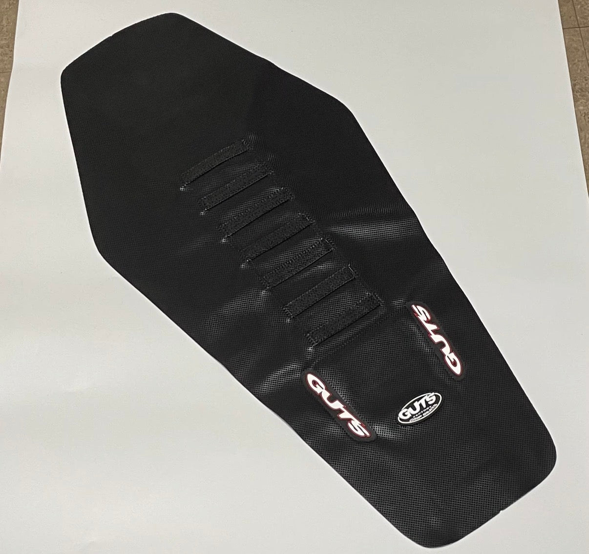 Yozma in 10 seat cover