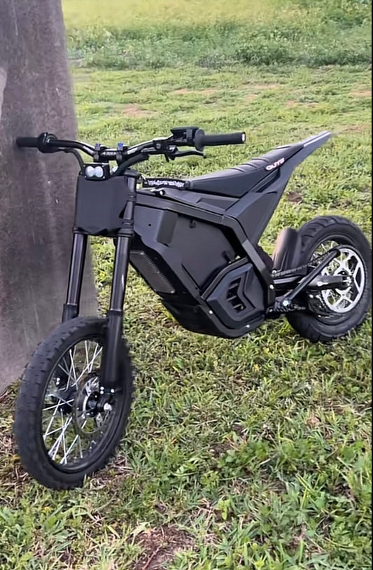 Yozma in 10 seat cover